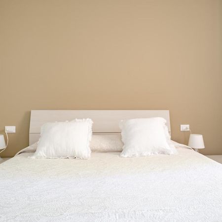 So&Mi Apartment Sirmione Ngoại thất bức ảnh